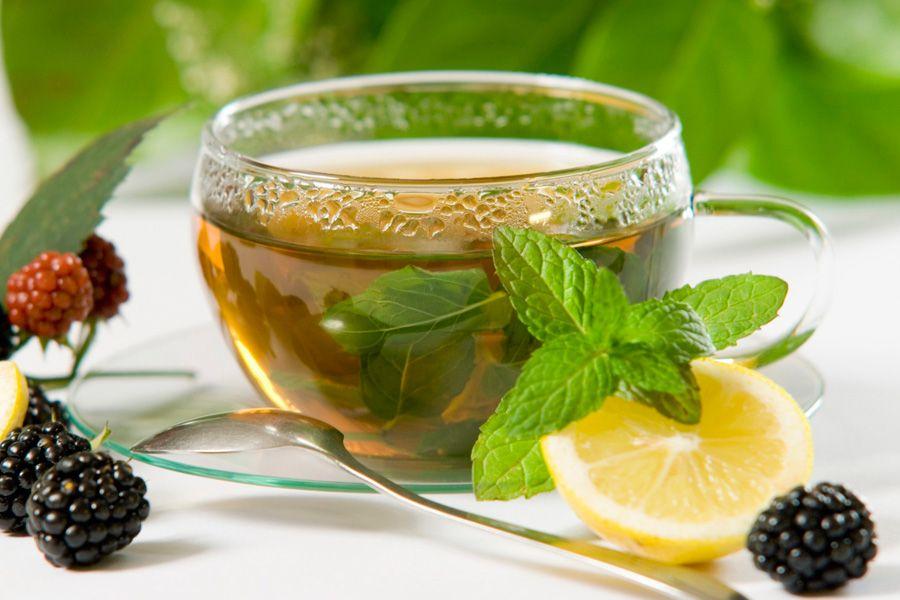 Чай улун для похудения с лимоном и листиками мяты